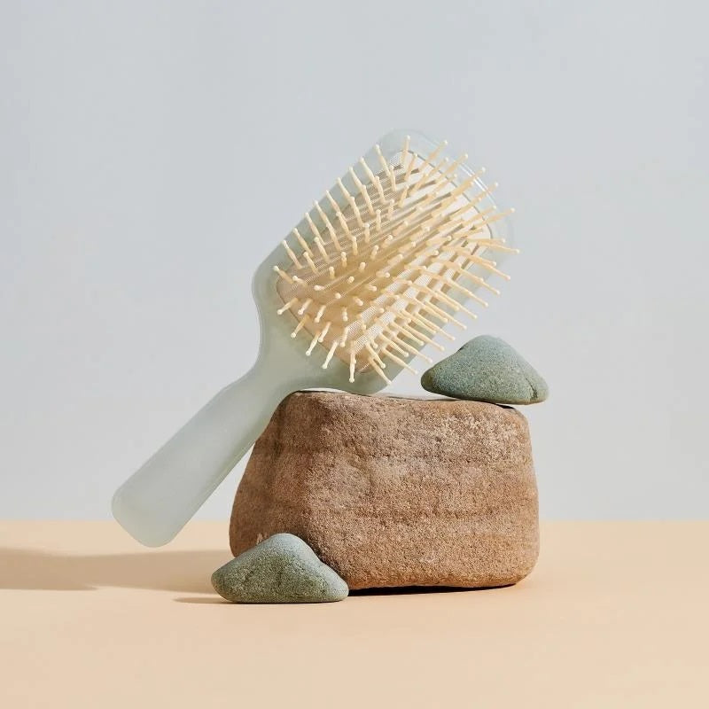 ACCA KAPPA EYE Faux Ivory Paddle Brush, Travel Size