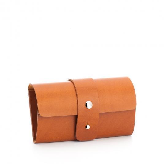 MÜHLE Travel High-Quality Vegetable-Tanned Cowhide Travel Case